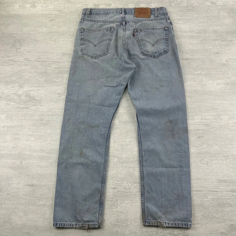 Vintage 90s Levis‎ 505 Jeans Size 34x30 Blue Light Wash Denim Regular Fit USA